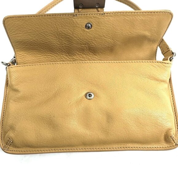 Michael Kors Tan Wristlet Clutch Handbag Purse Wallet Brand New - Picture 7 of 11